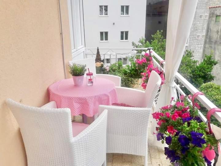Nina Hotel Baška Voda Exterior foto